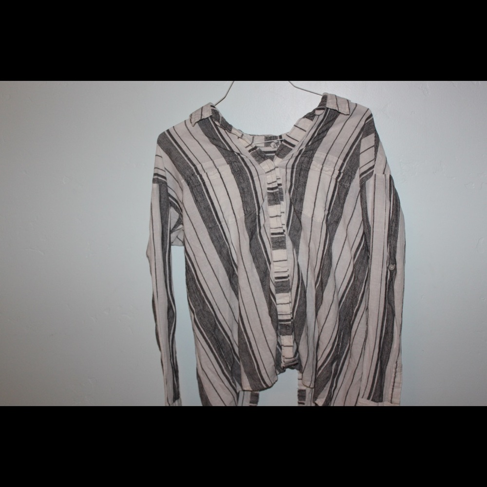 BUTTON DOWN LONG SLEEVE
